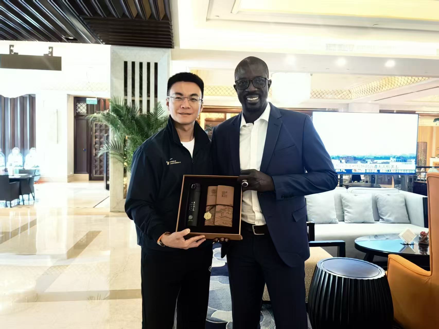 向世界跆拳 向世界跆拳